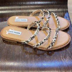 Steve Madden strappy sandals
